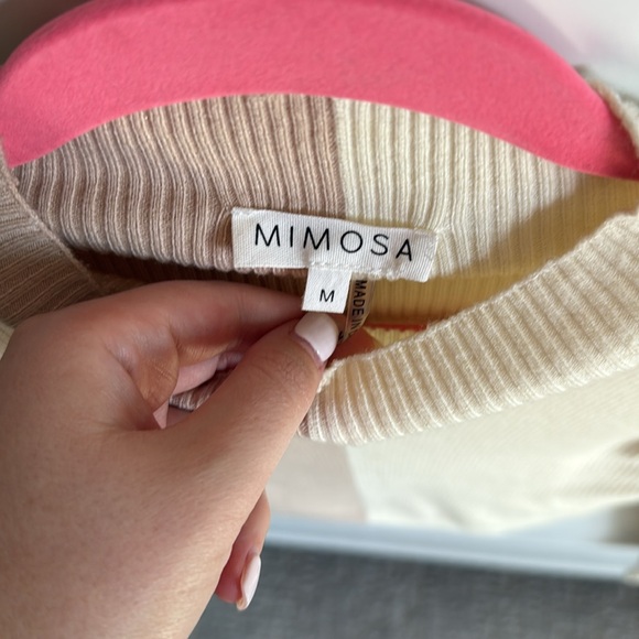 Two-Tone Ribbed Long Sleeve Top - Picture 2 of 3